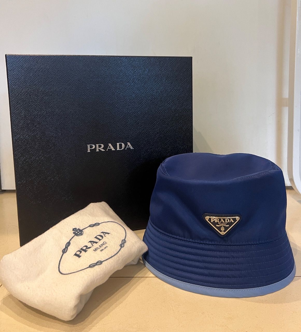 Bucket de nylon azul M chapéu — foto 6