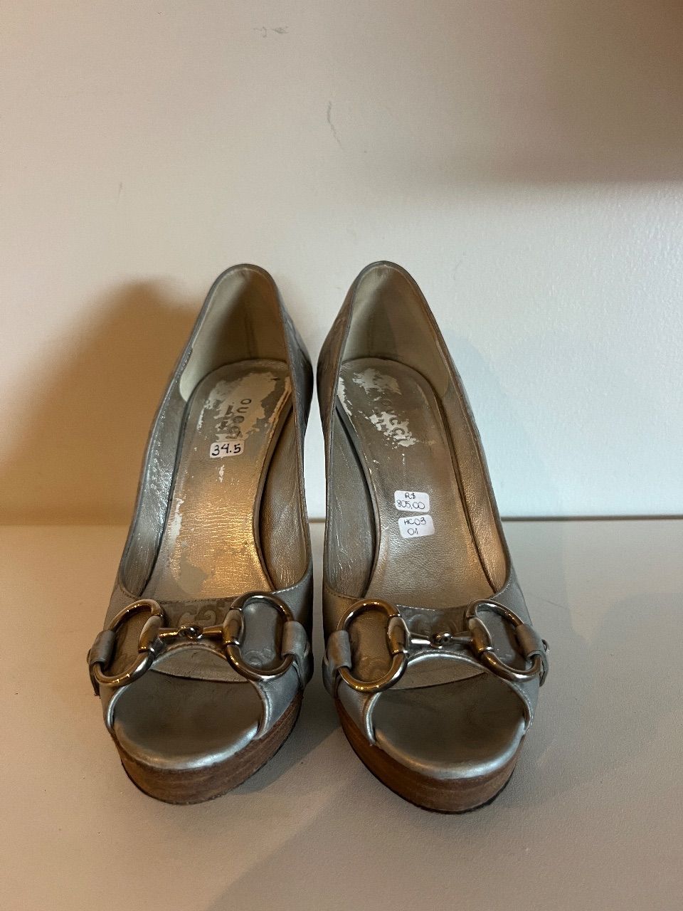 Peep toe prateado 35 BR — foto 2