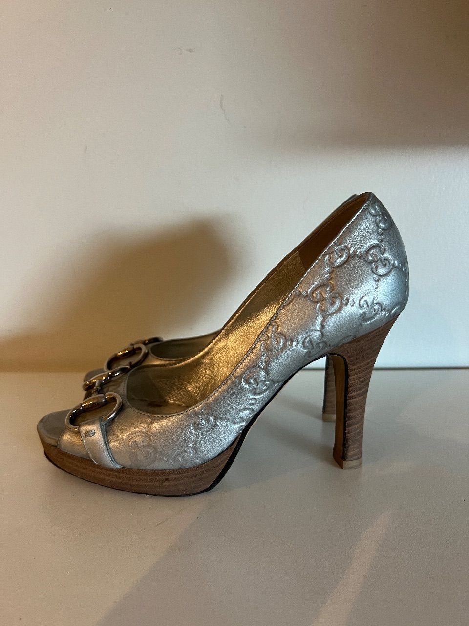 Peep toe prateado 35 BR — foto 3