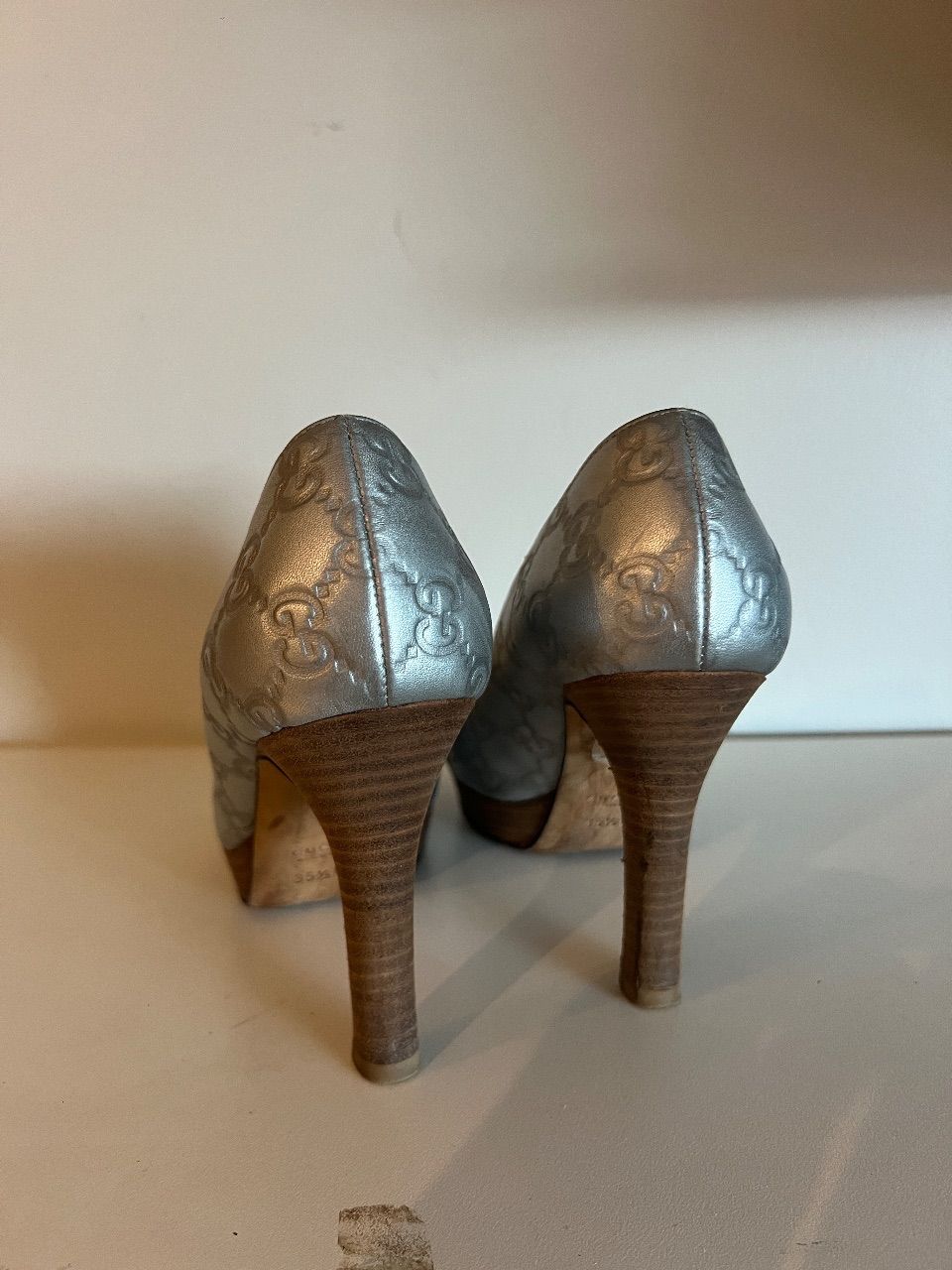 Peep toe prateado 35 BR — foto 4