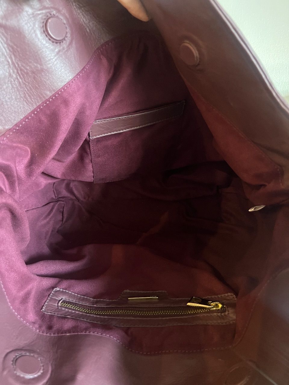 Bolsa grande de couro vinho matelassê — foto 6