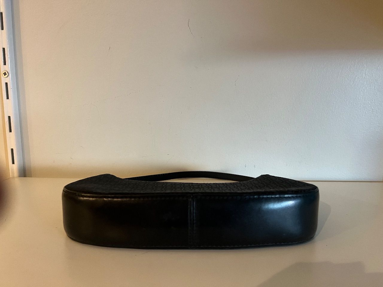 Bolsa baguete tecido monograma preto — foto 3