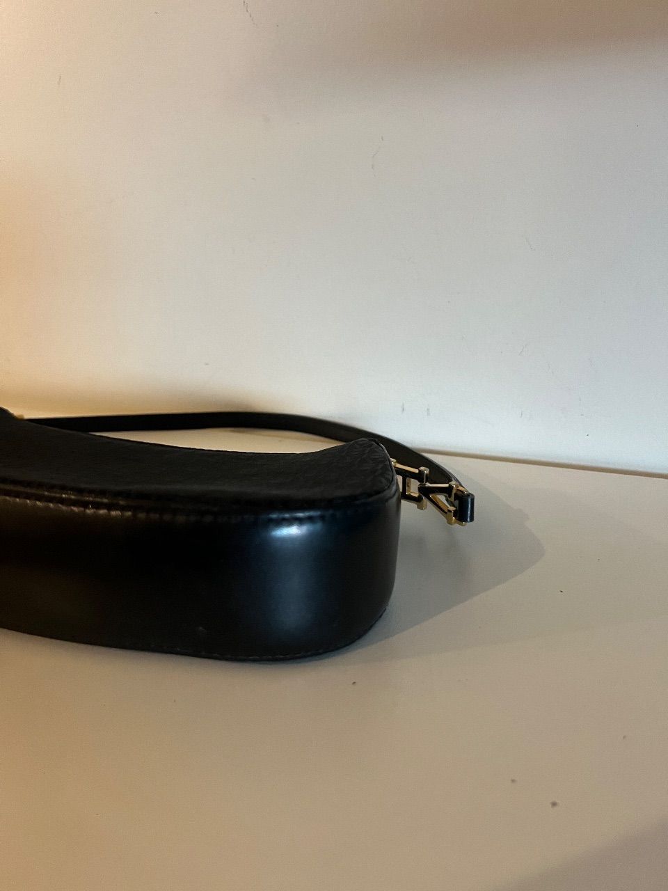 Bolsa baguete tecido monograma preto — foto 4