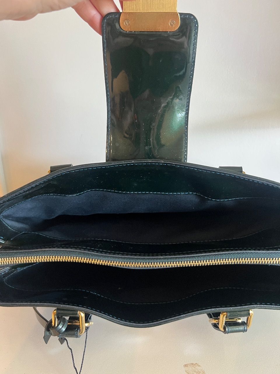 Bolsa tote verniz verde — foto 8