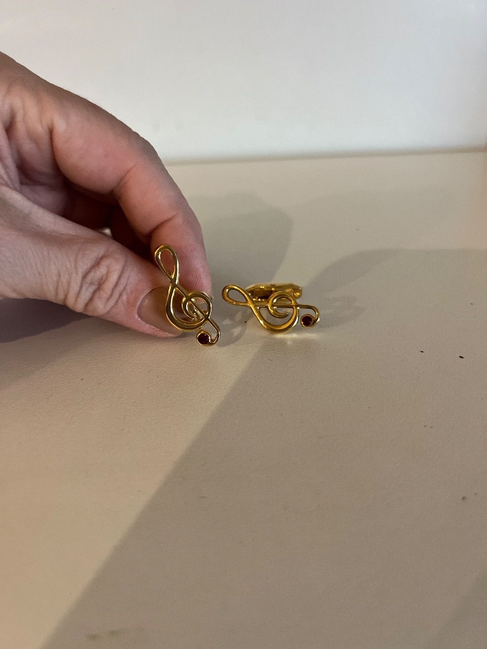 Abotoadura dourada — foto 2