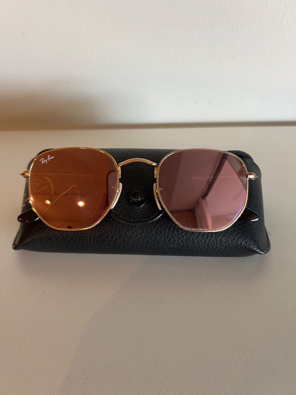 Óculos de sol espelhado lente rosa clara — foto 3