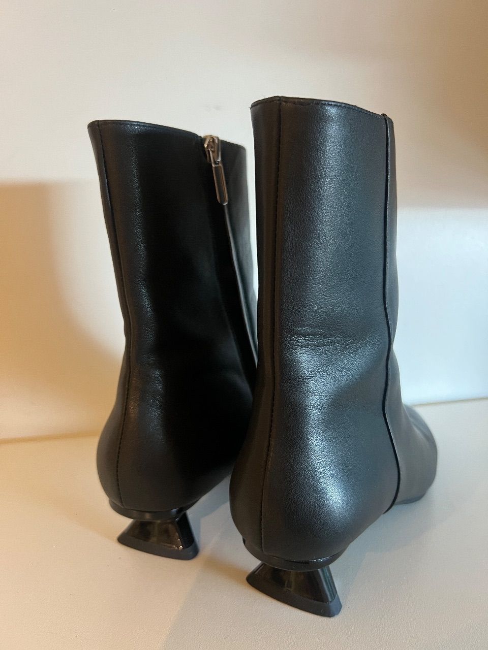 Bota de cano curto de couro preto 38 — foto 2